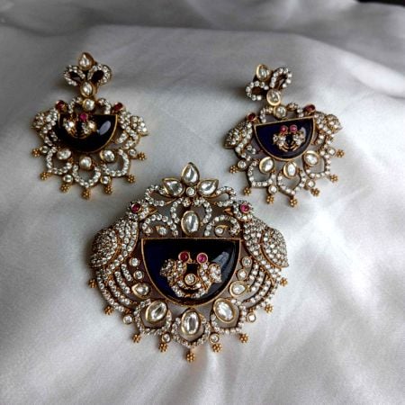 Handmade Brass Metal Jewellery Purple Stone Maang Tikka Set